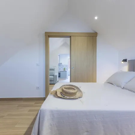 Bleu Maison- Muxica Do Campo 3 *