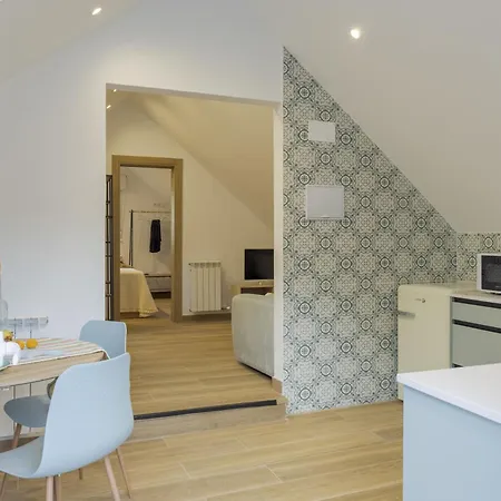 Bleu Maison- Muxica Do Campo 3 Arís