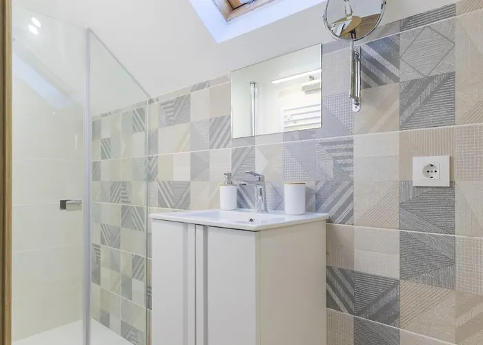 Bleu Maison- Muxica Do Campo 3 Arís