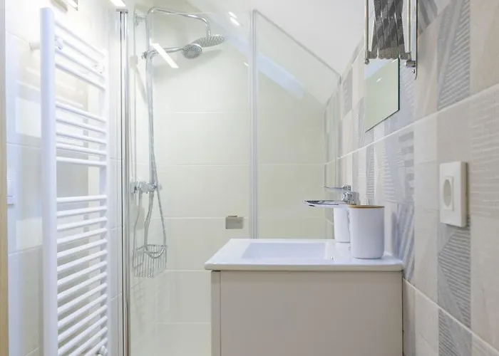 公寓 Bleu Maison- Muxica Do Campo 3 *